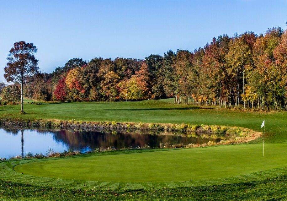 mountain_view_golf_course_cover_picture